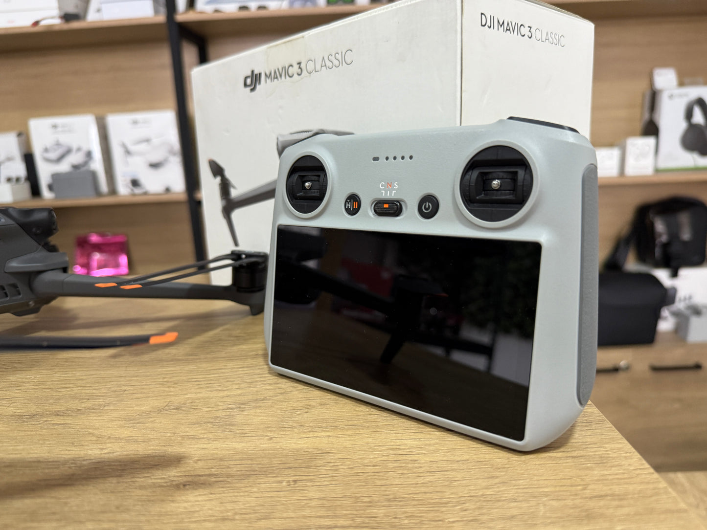 DJI Mavic 3 Classic control RC Seminuevo