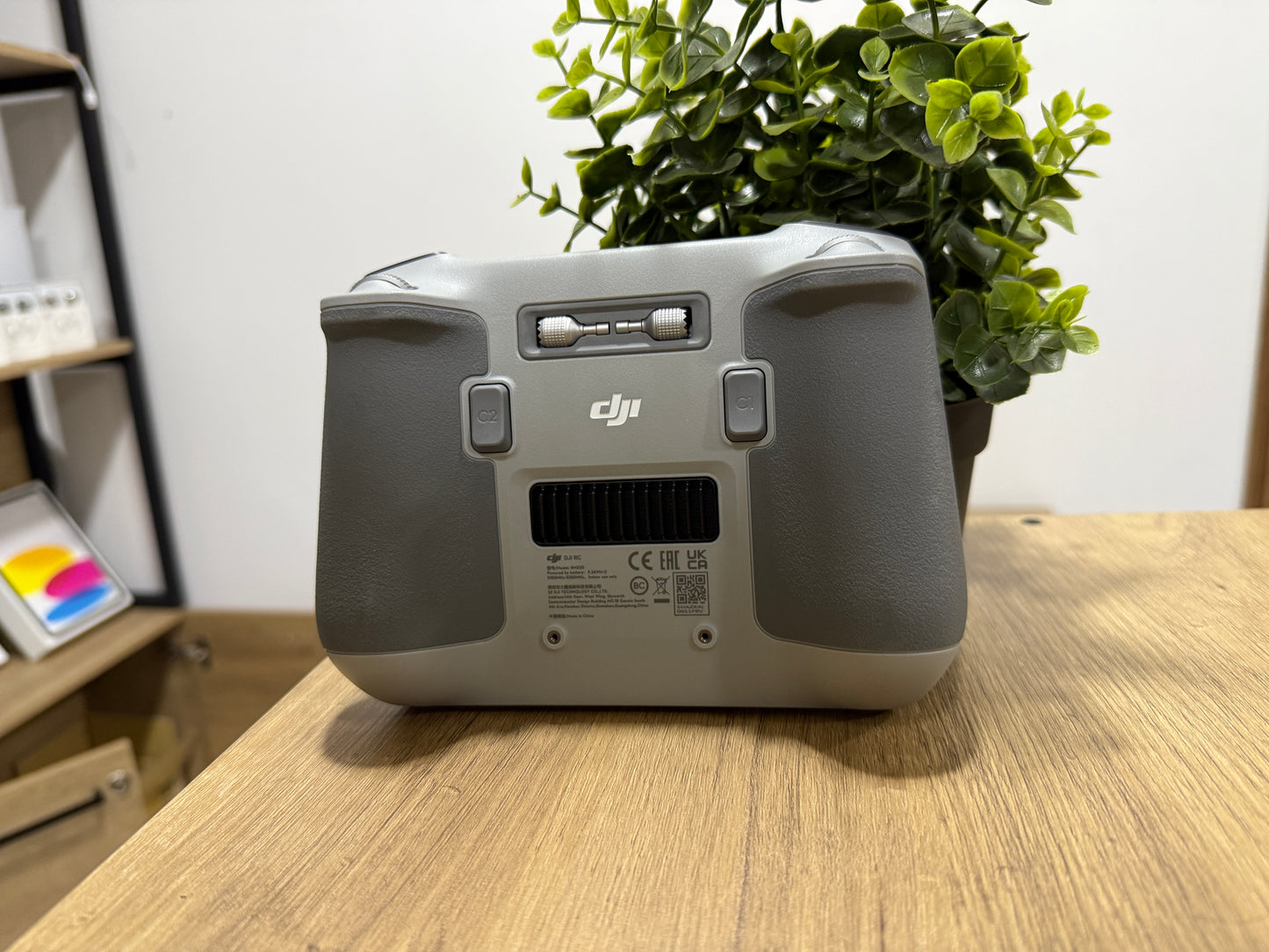 Control con pantalla DJI RC Seminuevo