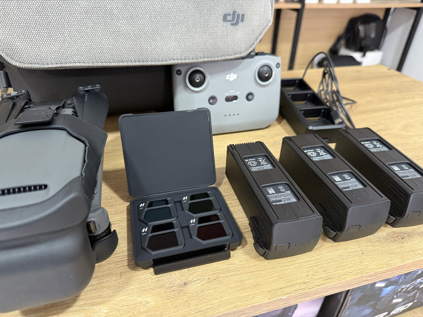 DJI Mavic 3 Fly More Combo RCN1