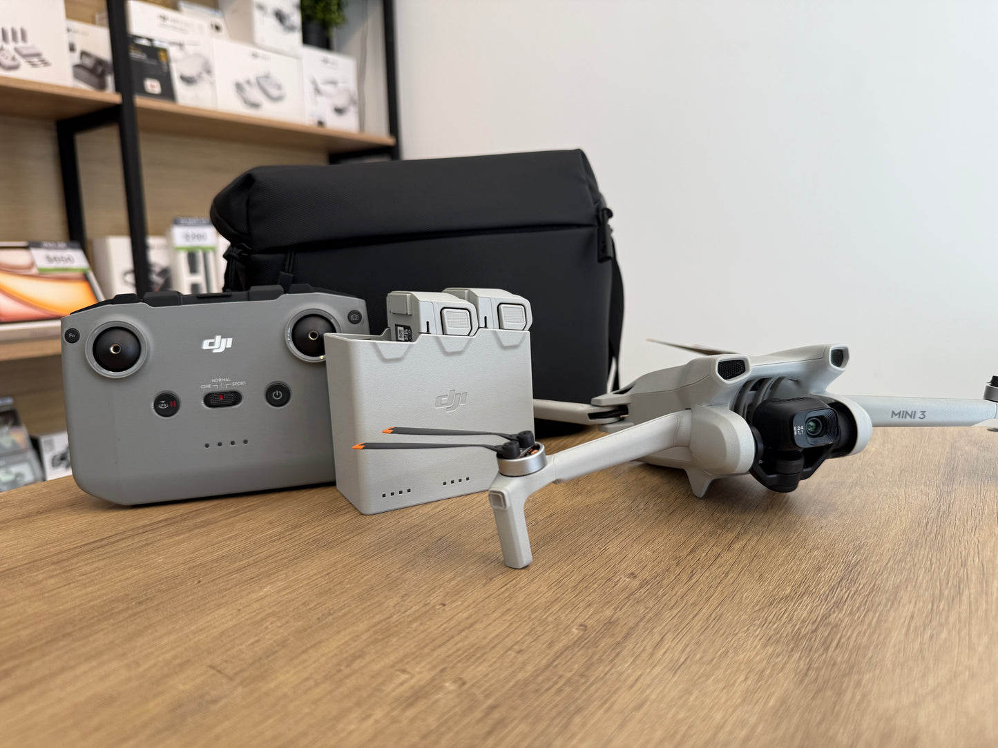 DJI Mini 3 Fly More Combo Seminuevo